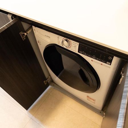 Apartamento Bilocale Moderno Ed Esclusivo Milán Exterior foto