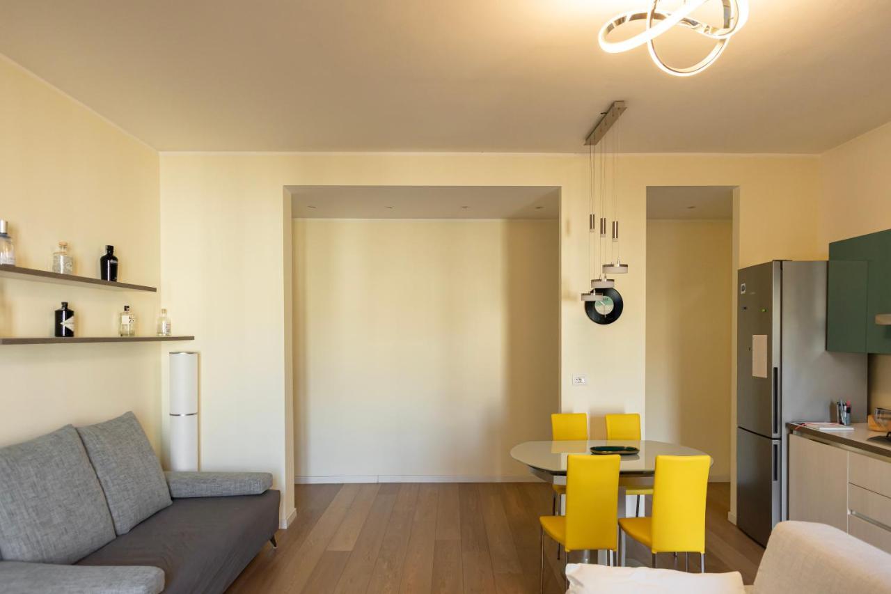 Apartamento Bilocale Moderno Ed Esclusivo Milán Exterior foto
